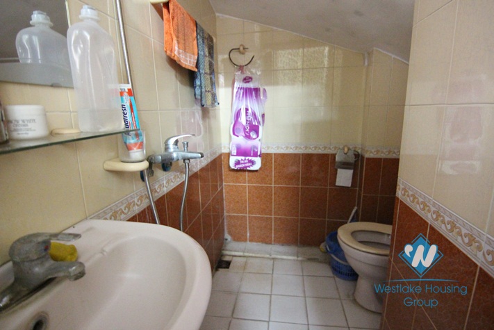Nice 4 bedrooms house for rent in Dang Thai Mai Street